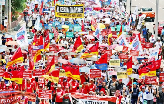 在菲华人注意安全，明天开始成千上万的菲律宾人将返回街头抗议！