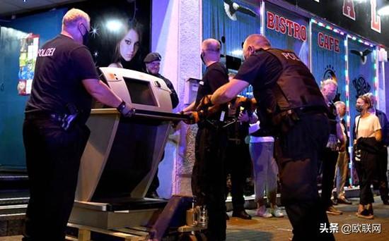 德国警方打击涉嫌洗钱非法赌博 逾3万欧元被查扣