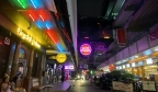 牛逼的泰国，夜生活街重新亮起霓虹灯光，很美