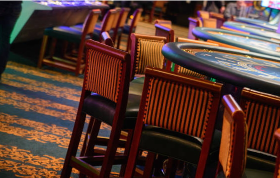 2022 年美国赌场经销商薪水最高的 10 个州.