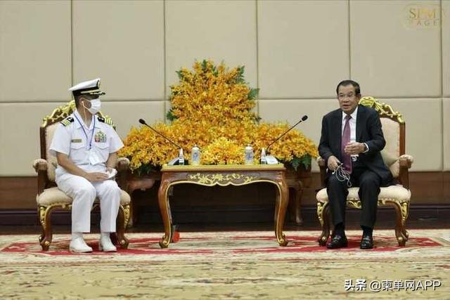 柬埔寨洪森总理会见日本自卫队指挥官