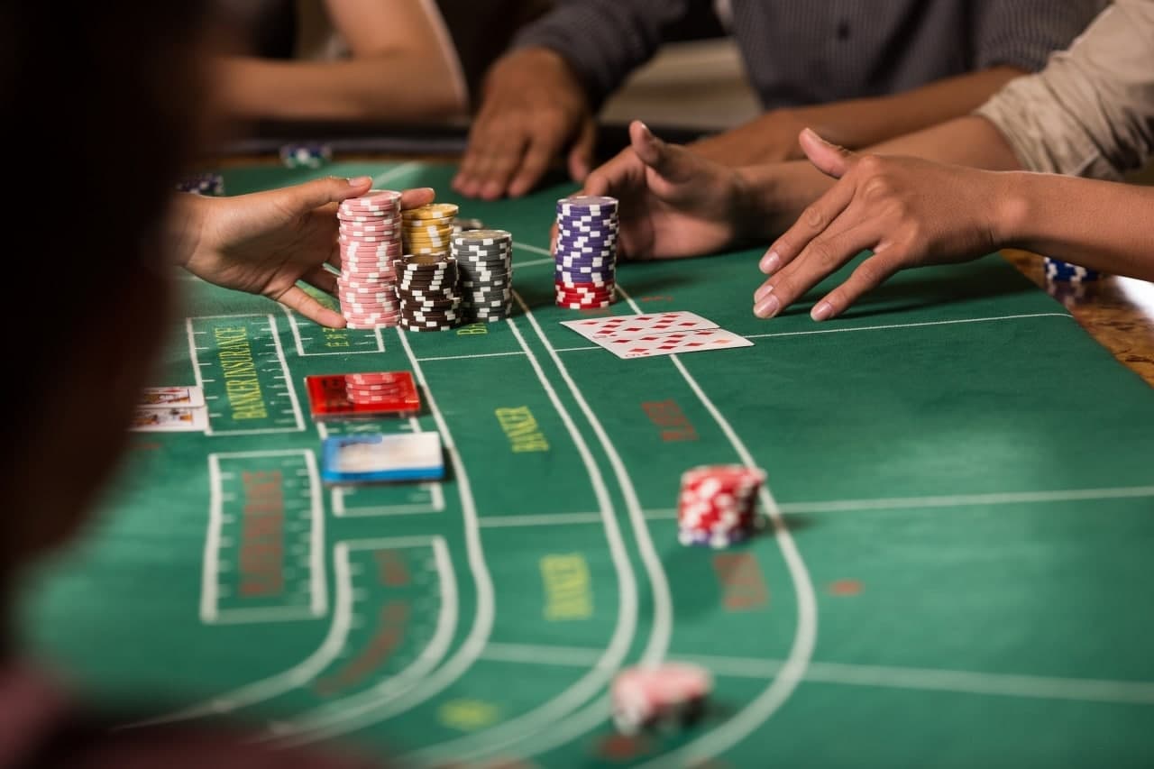 实体大牌赌场ＶＳ线上娱乐站 哪种更公平？  