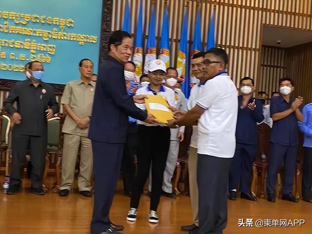 柬埔寨金边市长：没有哪个政党比得上人民党