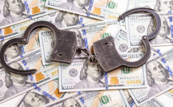 圣赫勒拿治安官办公室员工窃取 35,000 美元赌博