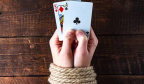 澳大利亚一名妇女在过去12年玩扑克损失35万美元