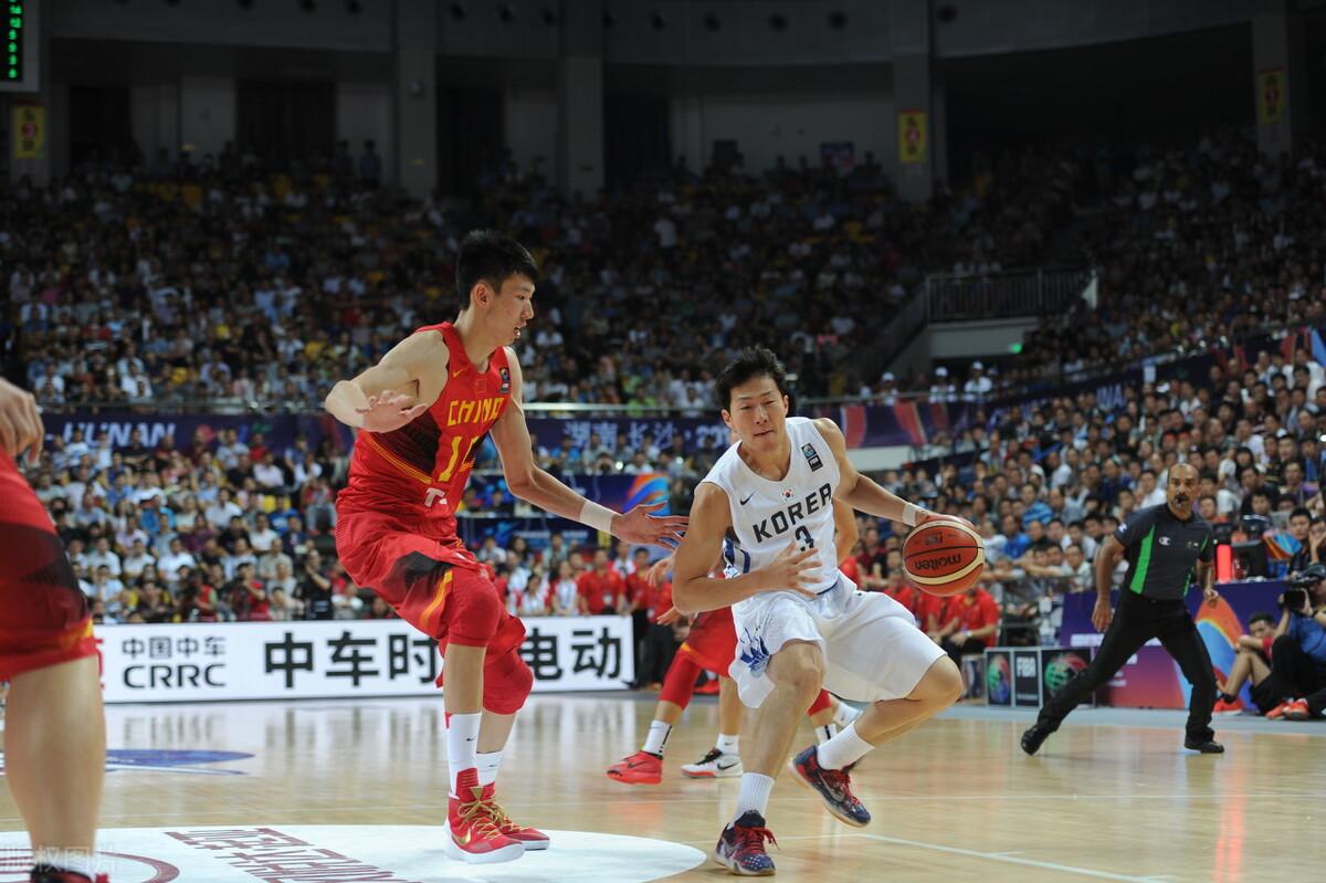 中国篮球在退步中的退步