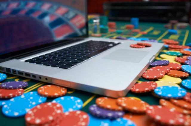 男子网络赌博狂输1500万，还了259万后想用诉讼追回，法院：这钱全部收归国库