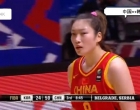 女篮赛场得分破百，中国女篮太牛了，看美女李梦打球太过瘾了！