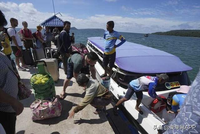 柬埔寨西港沉船幸存者：船上没有食物和水，财物也被没收