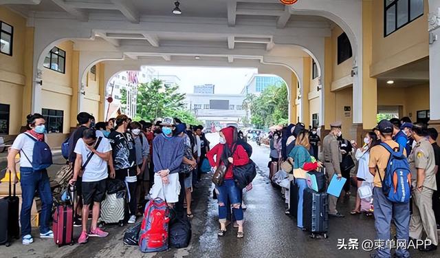 柬埔寨西港1500名外国人将被驱逐出境，大多从事网络<span class=