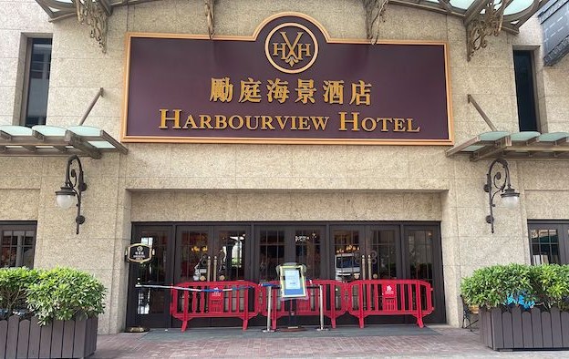来自中国大陆的Covid案件导致澳门酒店被封锁