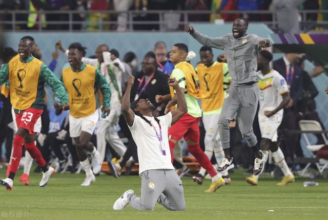 世界杯最新积分战报 实力说话！英格兰美国赢球晋级 塞内加尔逆袭