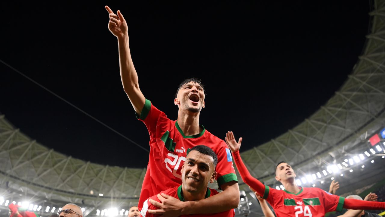 摩洛哥因其历史性的世界杯成就而受到<span class=