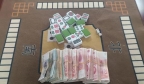 在县城某酒店内聚众赌博，广昌公安现场抓获以“滚筒子”方式进行赌博的20名违法嫌疑人，缴获赌资数万元