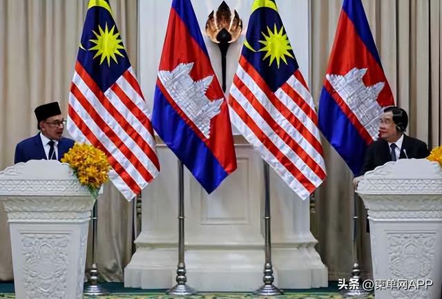 马来首相感谢柬埔寨洪森首相，协助287名网诈受骗者回国