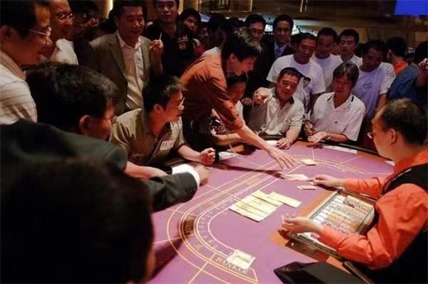 十亿国人九亿赌，万亿赌资流海外，大陆将来也能开赌场吗？