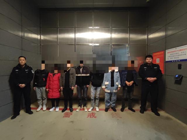 “打麻将”“炸金花”“十三张”… 咸宁7人赌博被行政拘留！
