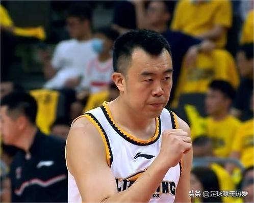 CBA季后赛最新战报:广东98-82拿到赛点,卫冕冠军辽宁被逼入绝境!