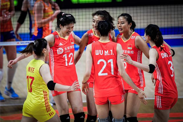 世联赛最新积分榜：中国女排3-1荷兰位居第4，日本第5，波兰全胜