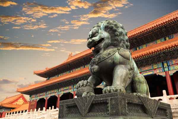 China-Travel-Forbidden-City-stone-lions-Stock-Photo.jpg